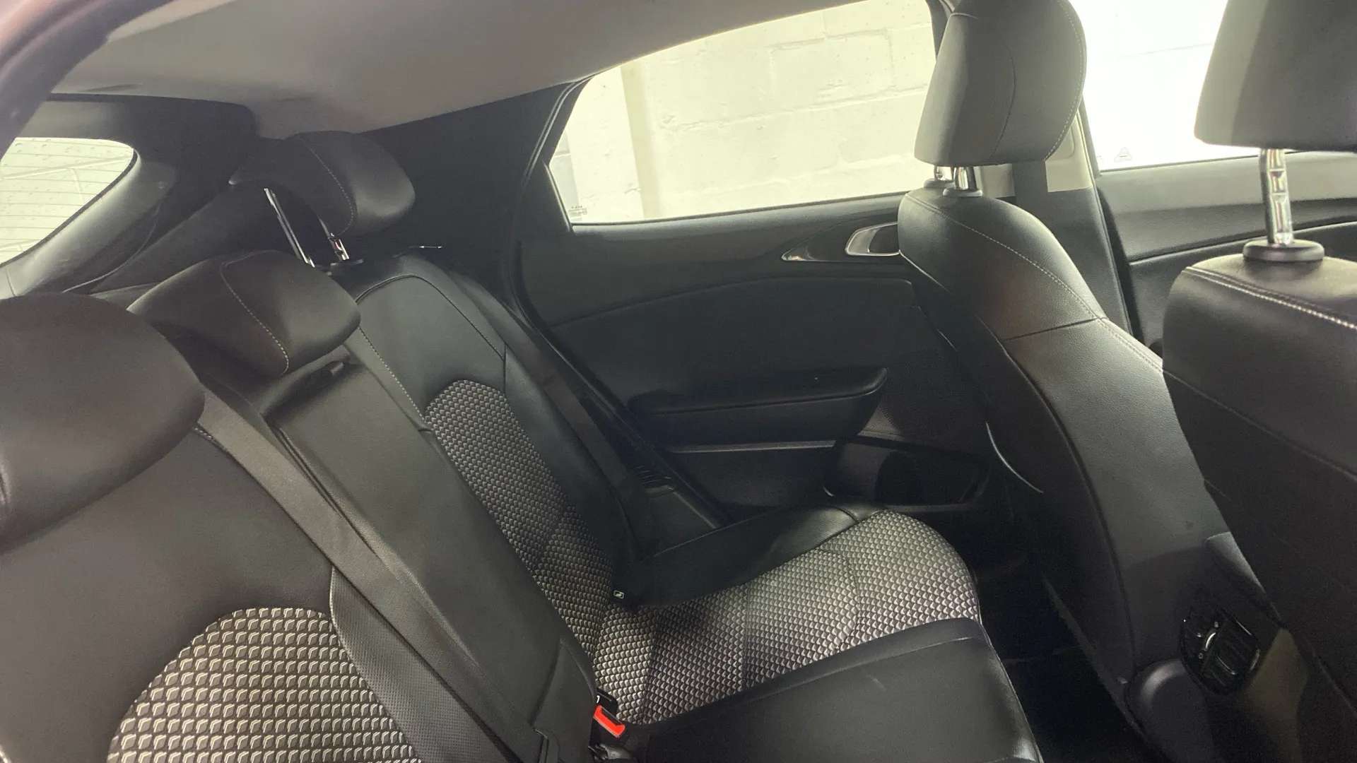 A 2023 KIA XCEED 1.6 GDi PHEV 3 DCT A 2023 KIA XCEED 1.6 GDi PHEV 3 DCT