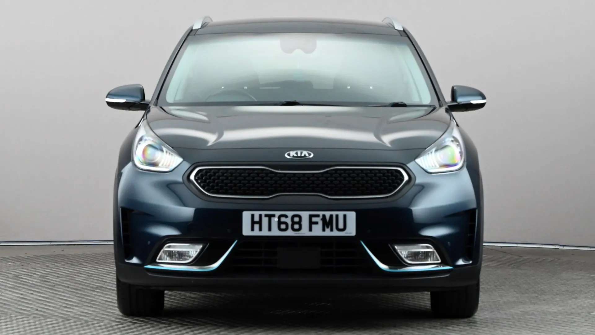 A 2019 KIA NIRO 1.6 GDi PHEV 3 DCT A 2019 KIA NIRO 1.6 GDi PHEV 3 DCT