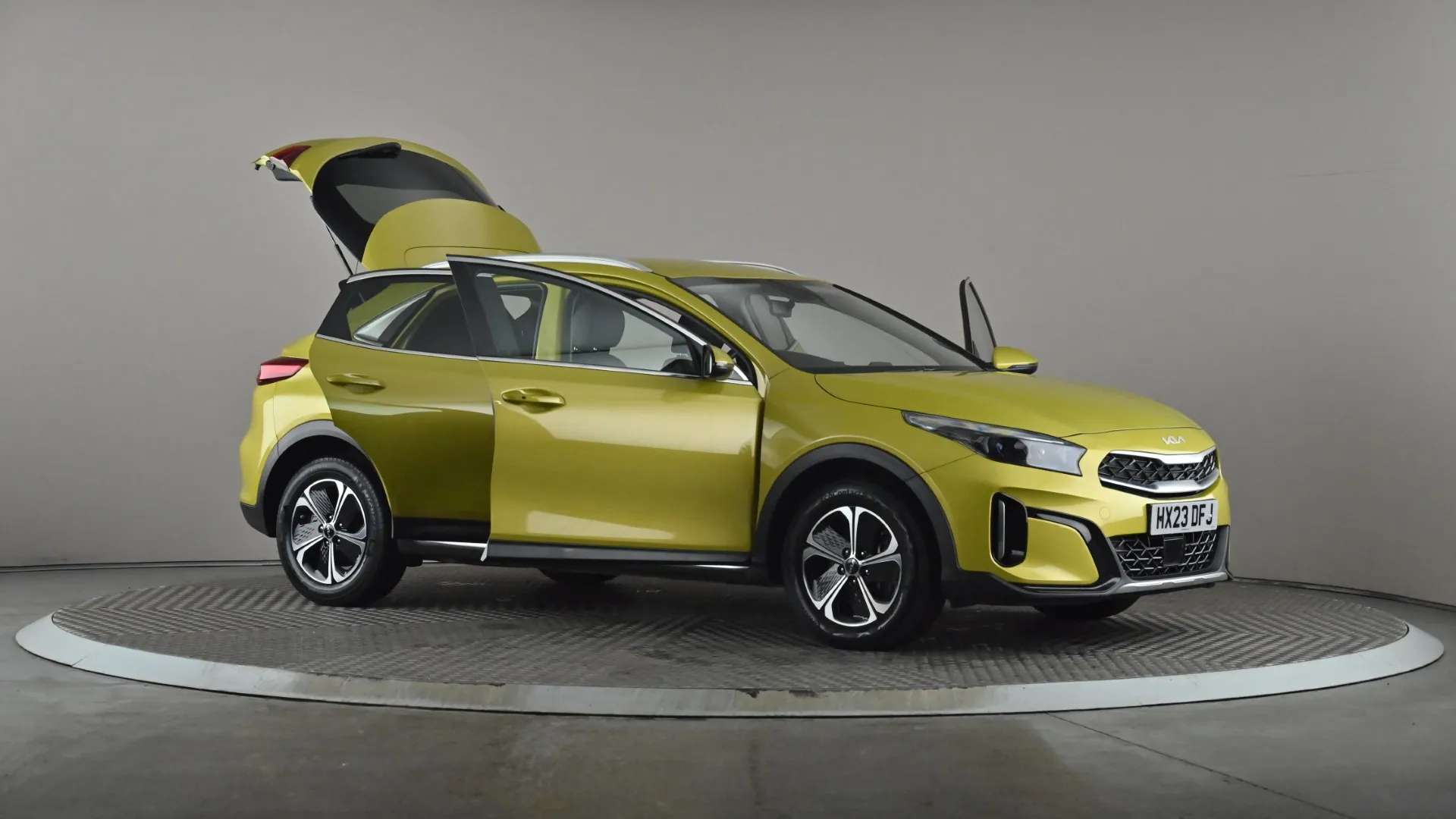 2023 KIA XCEED 2023 KIA XCEED