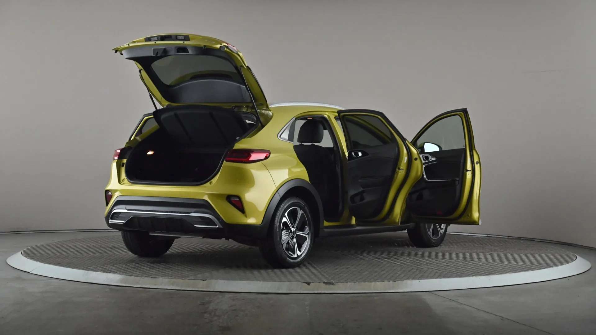 2023 KIA XCEED 2023 KIA XCEED