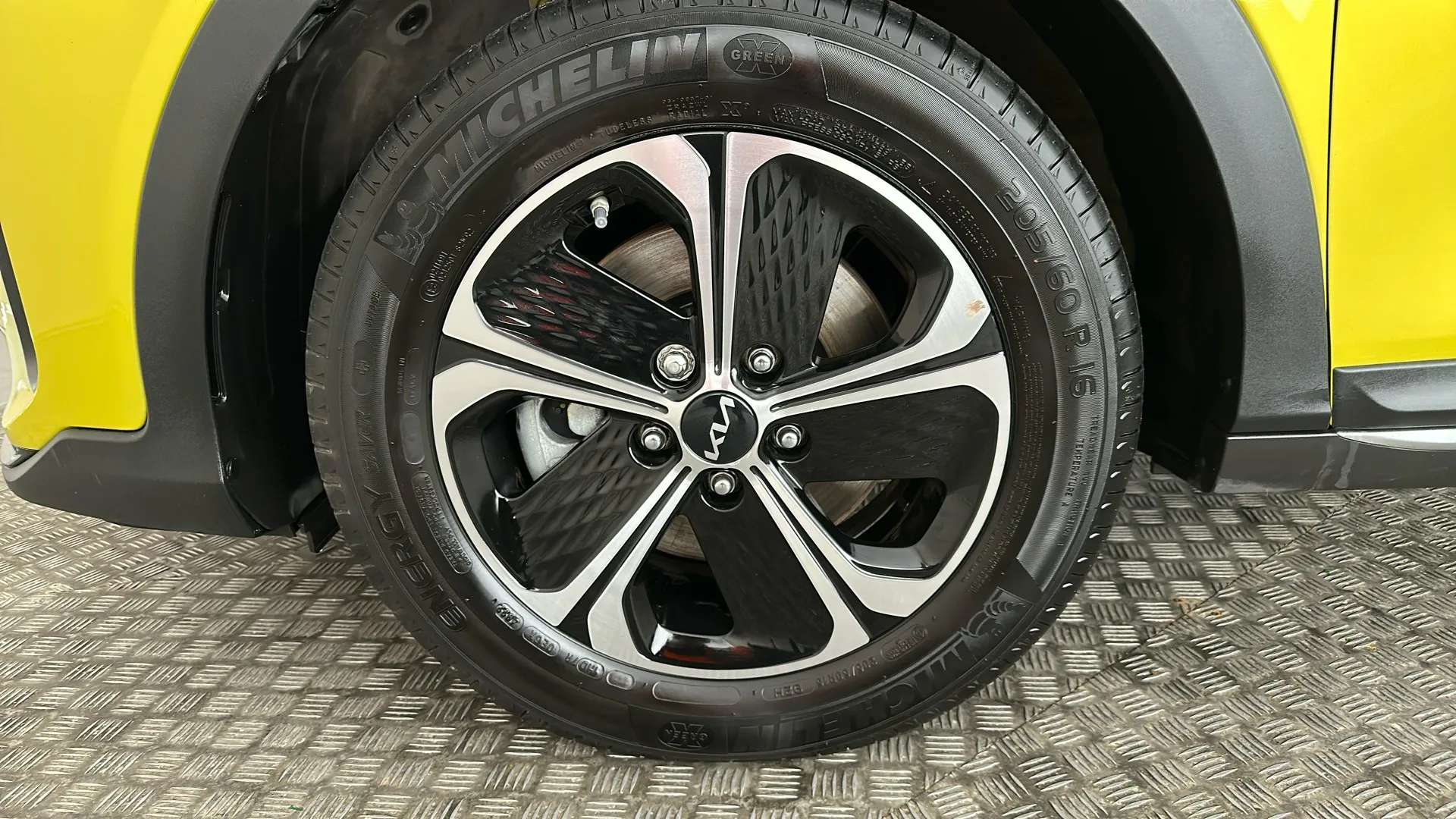 2023 KIA XCEED 2023 KIA XCEED