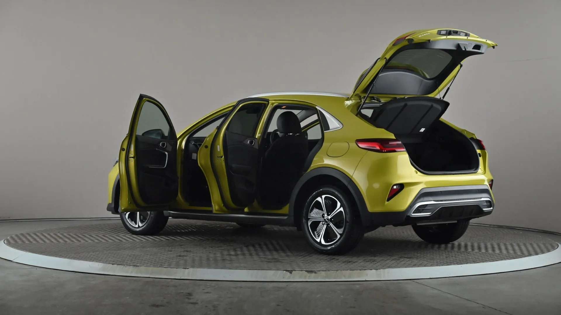 2023 KIA XCEED 2023 KIA XCEED