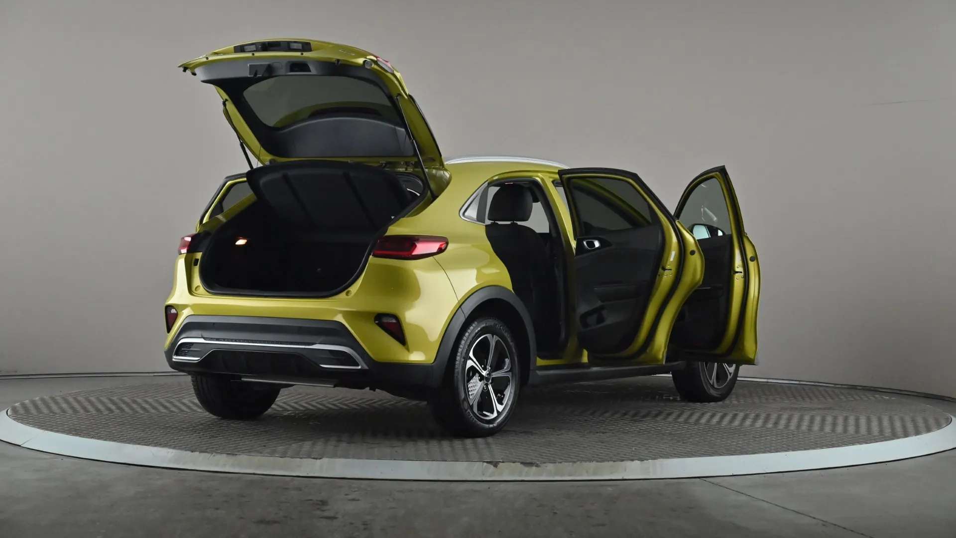 2023 KIA XCEED 2023 KIA XCEED