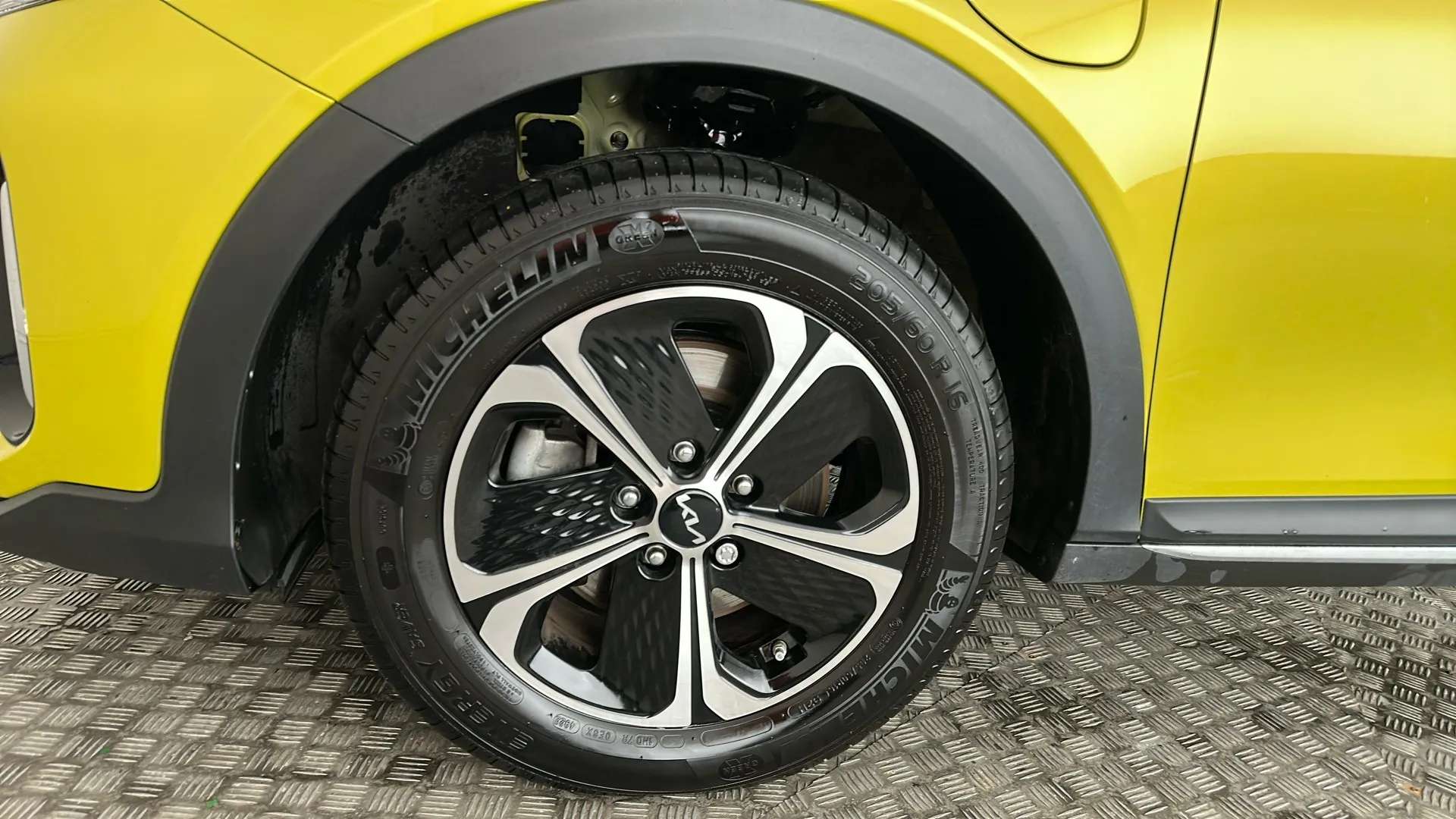 2023 KIA XCEED 2023 KIA XCEED