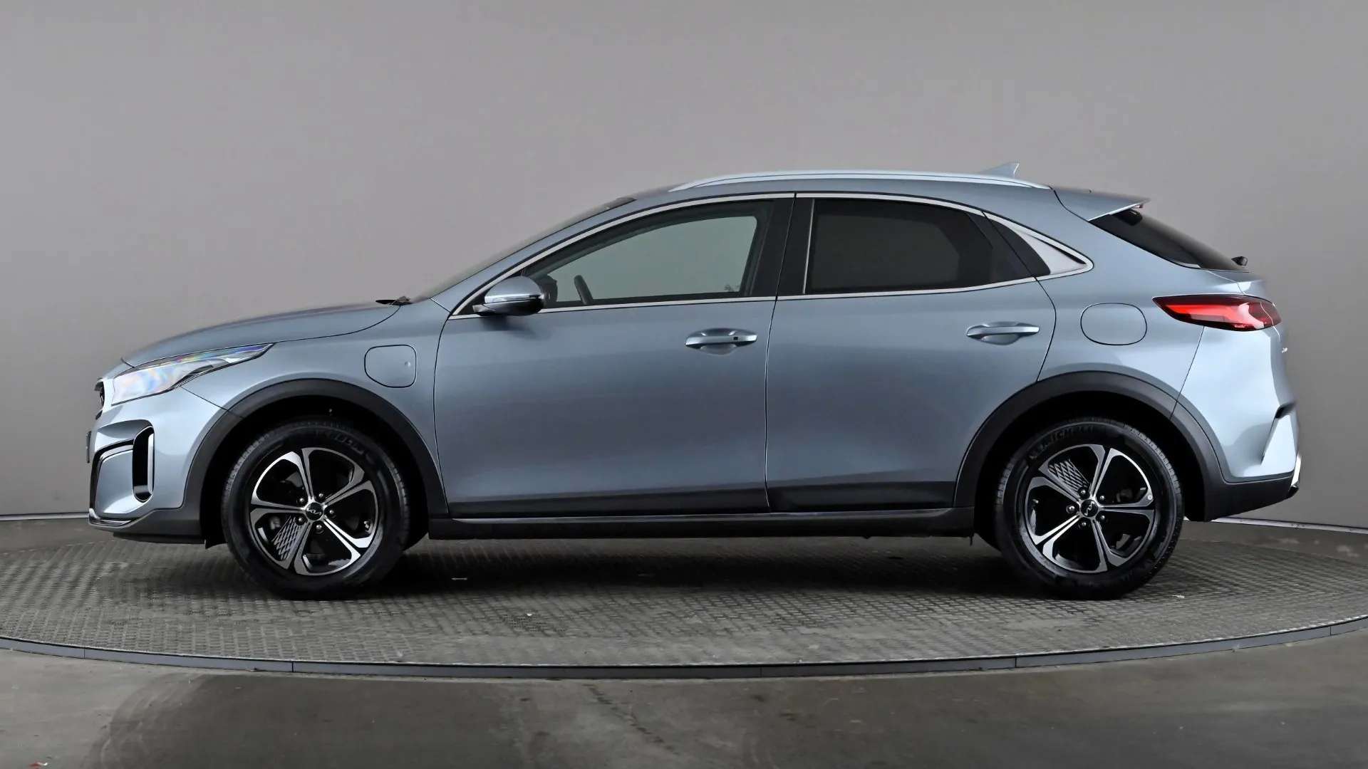 A 2022 KIA XCEED 1.6 GDi PHEV 3 DCT A 2022 KIA XCEED 1.6 GDi PHEV 3 DCT
