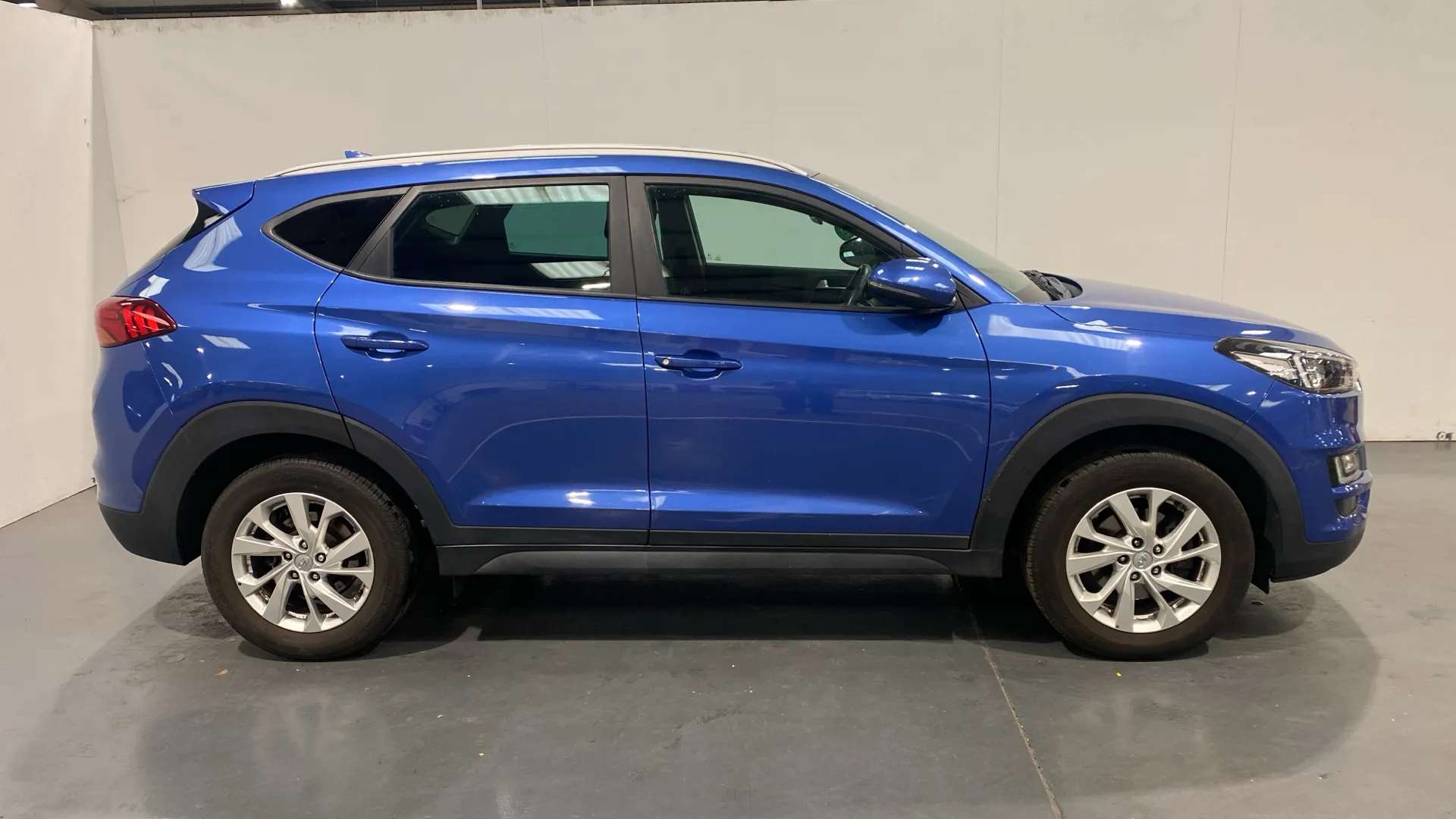 A 2019 HYUNDAI TUCSON 1.6 GDi SE Nav 2WD A 2019 HYUNDAI TUCSON 1.6 GDi SE Nav 2WD