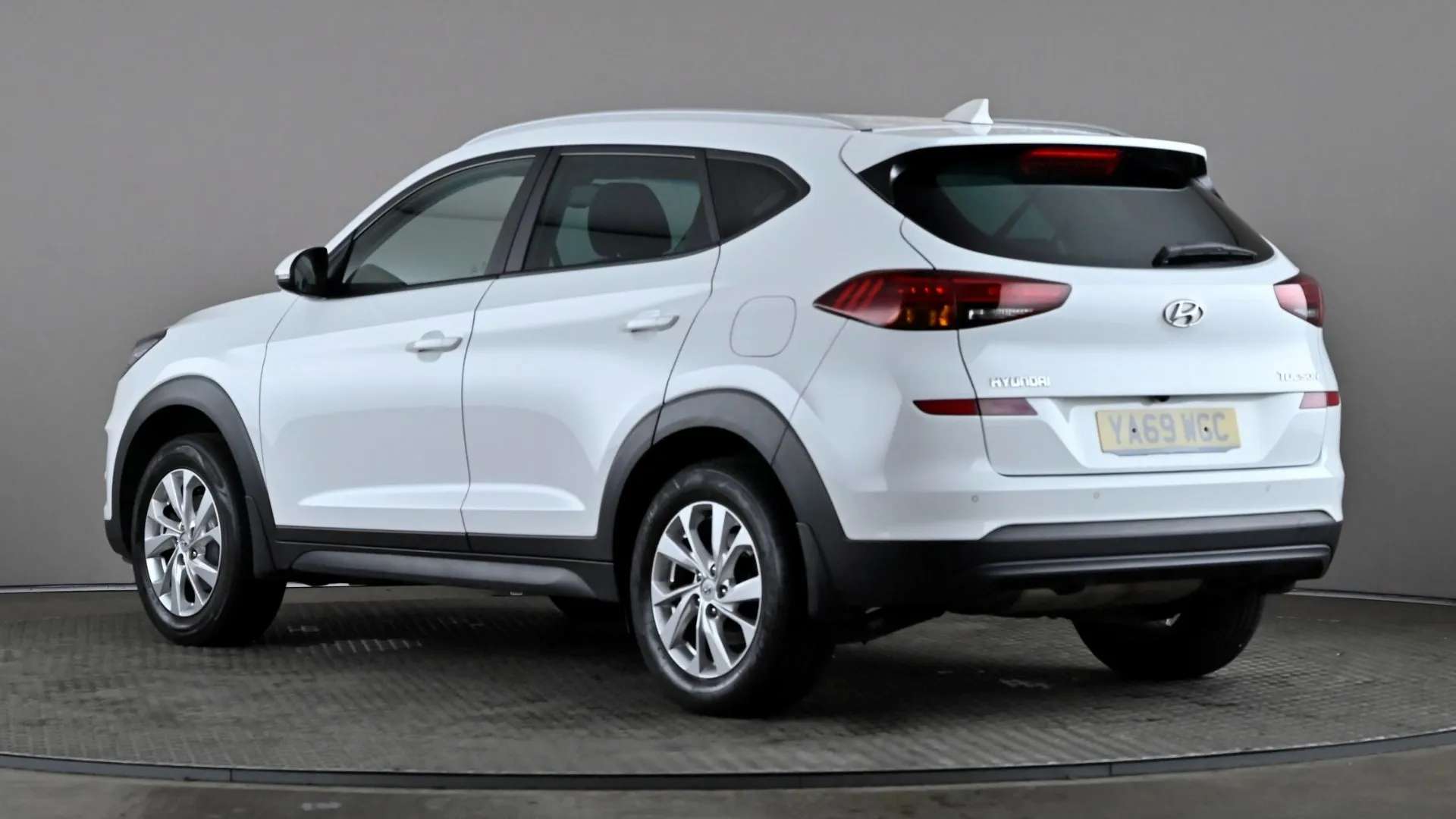 A 2019 HYUNDAI TUCSON 1.6 GDi SE Nav 2WD A 2019 HYUNDAI TUCSON 1.6 GDi SE Nav 2WD