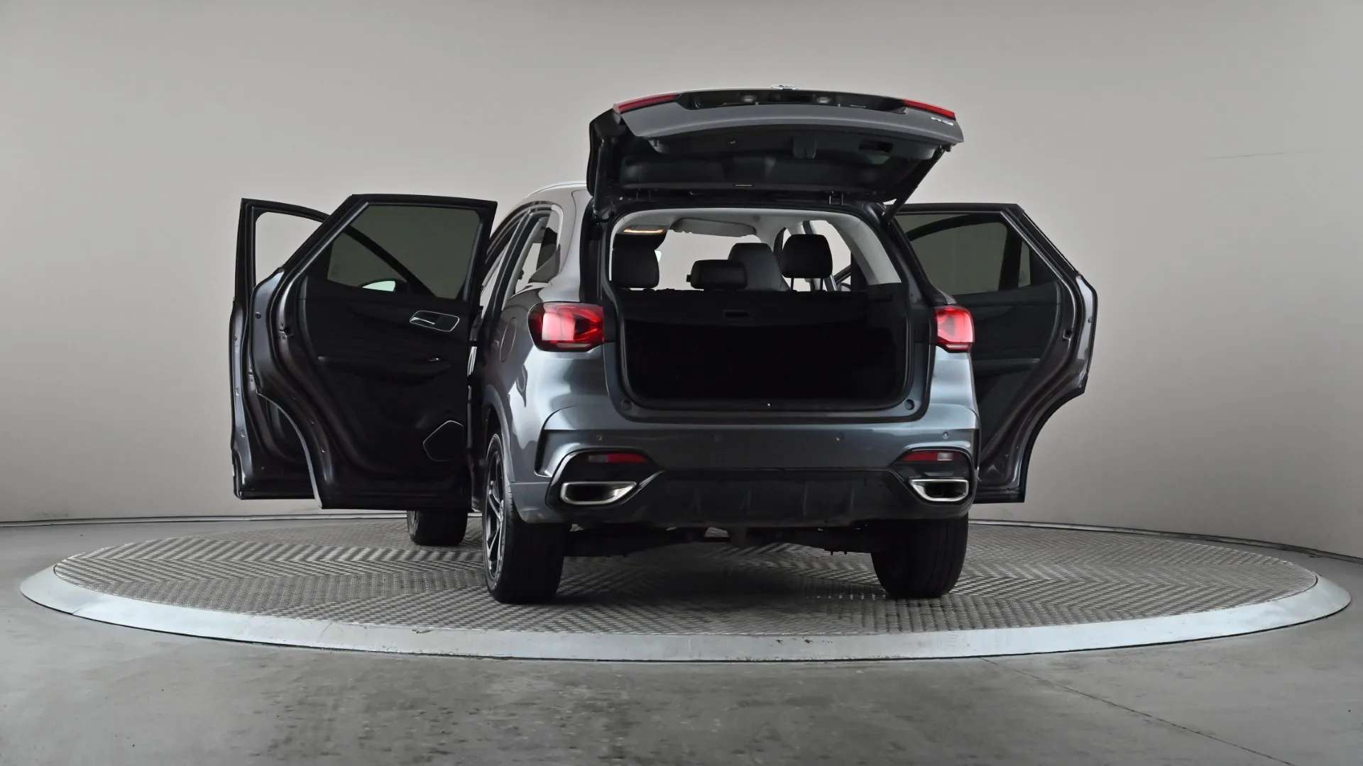 2023 MG MOTOR UK HS 2023 MG MOTOR UK HS