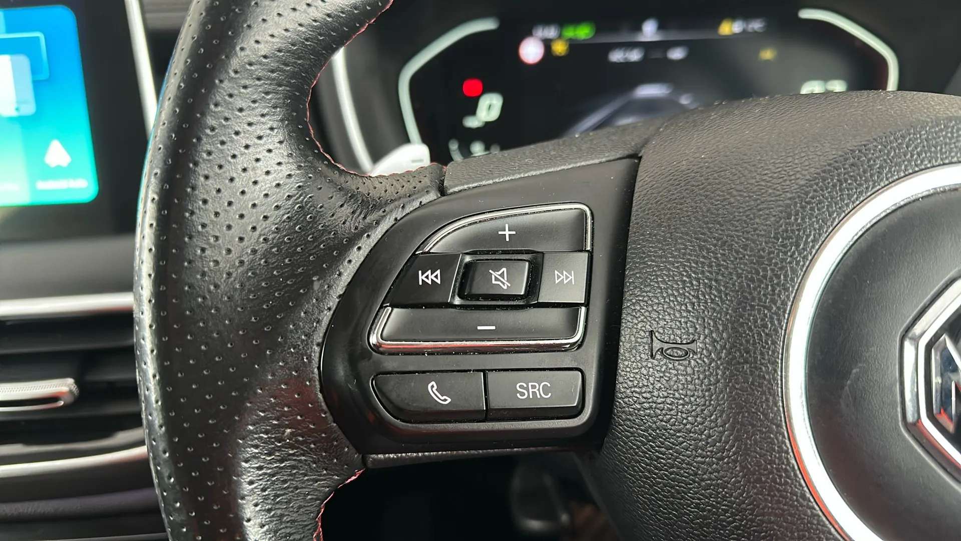 2023 MG MOTOR UK HS 2023 MG MOTOR UK HS