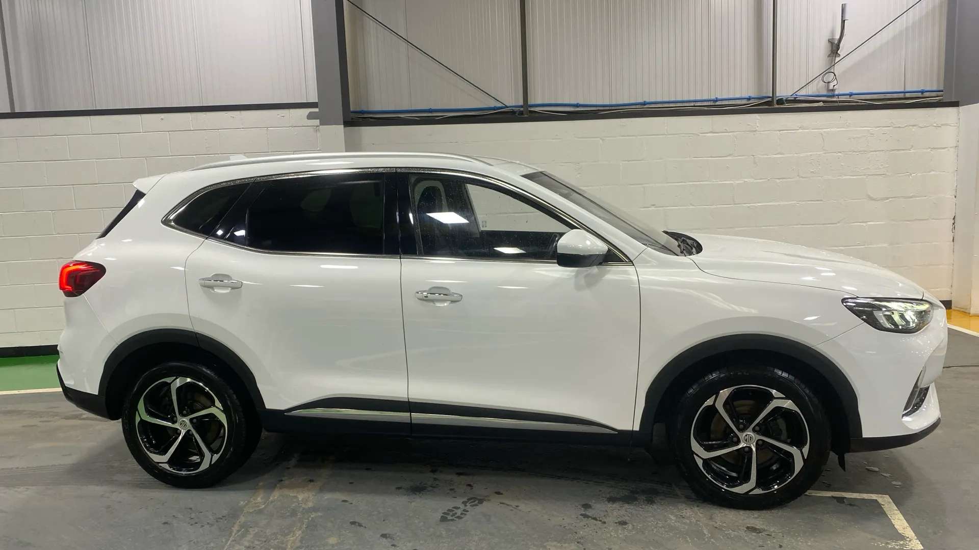 A 2023 MG MOTOR UK HS 1.5 T-GDI Trophy DCT A 2023 MG MOTOR UK HS 1.5 T-GDI Trophy DCT