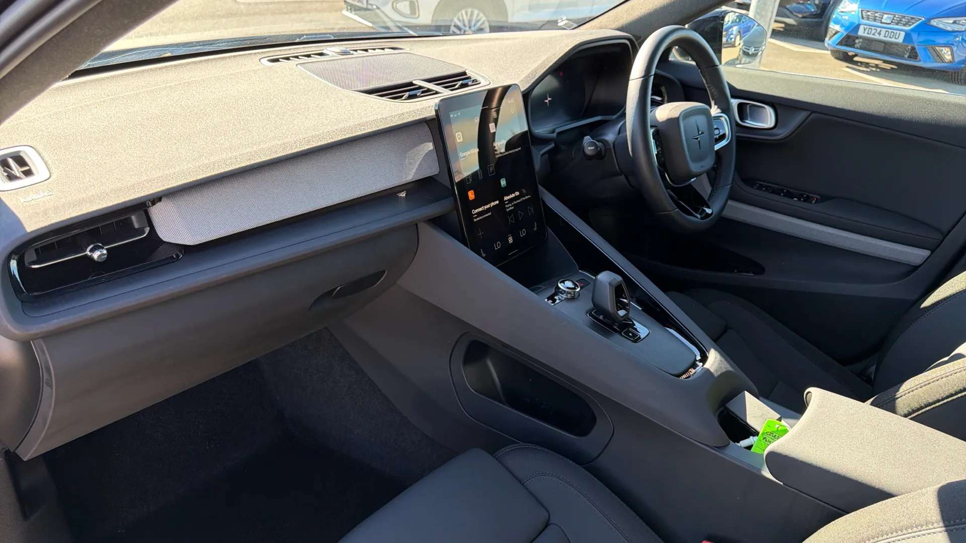 2025 POLESTAR 2 2025 POLESTAR 2