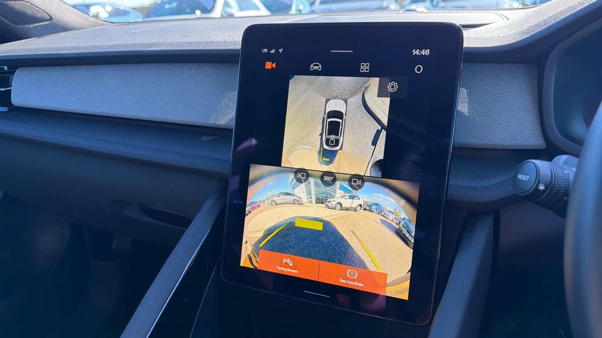 2025 POLESTAR 2 2025 POLESTAR 2