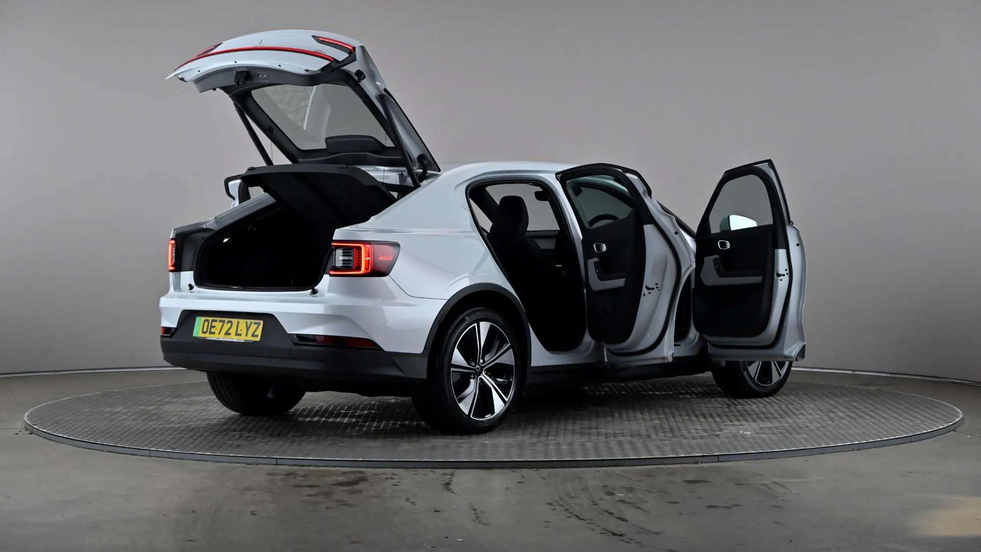 2022 POLESTAR 2 2022 POLESTAR 2