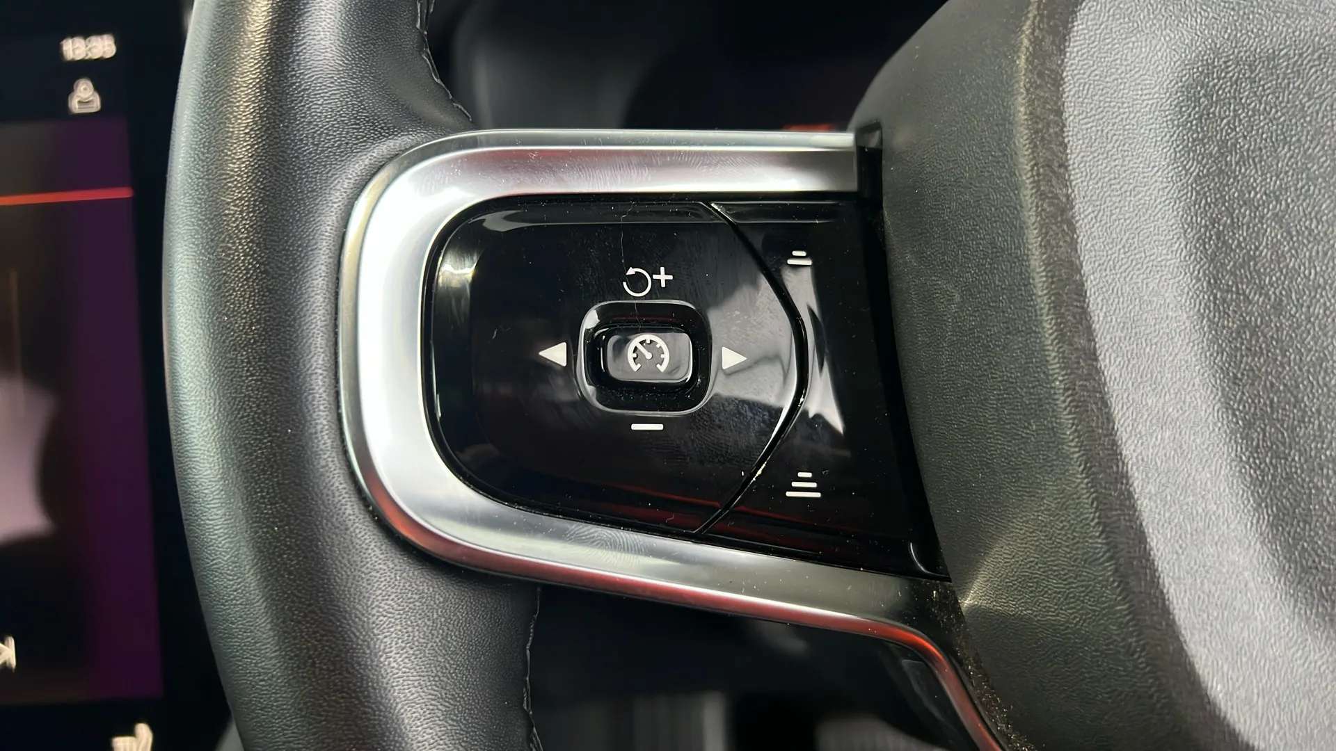 2022 POLESTAR 2 2022 POLESTAR 2