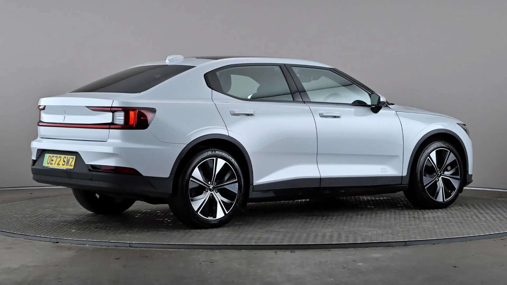 2022 POLESTAR 2 2022 POLESTAR 2
