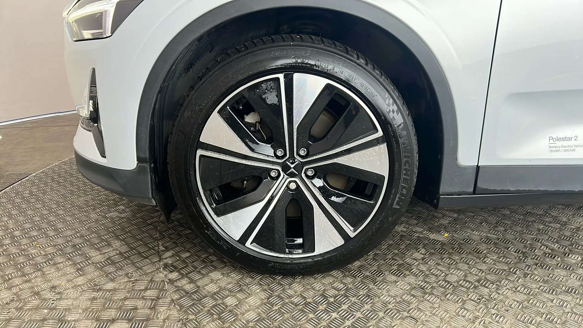 2022 POLESTAR 2 2022 POLESTAR 2