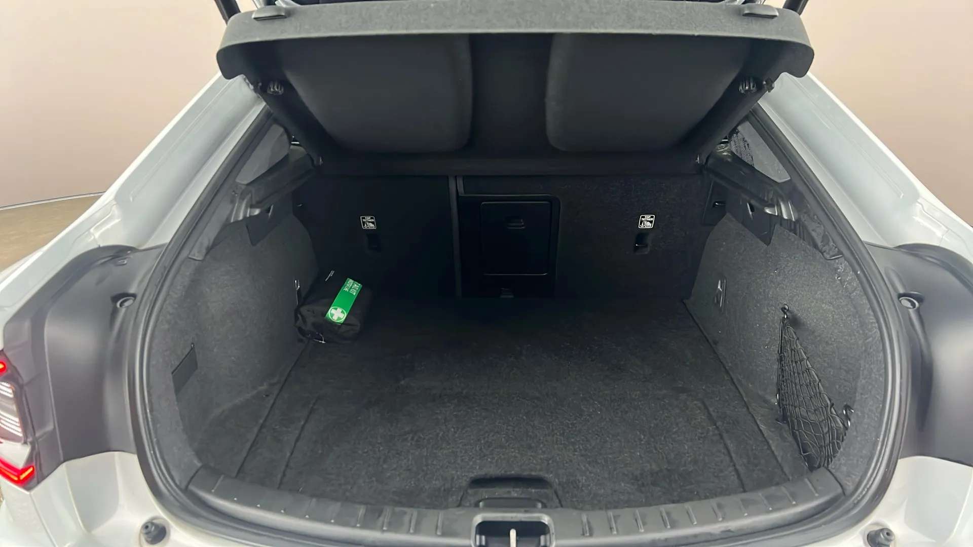 2022 POLESTAR 2 2022 POLESTAR 2