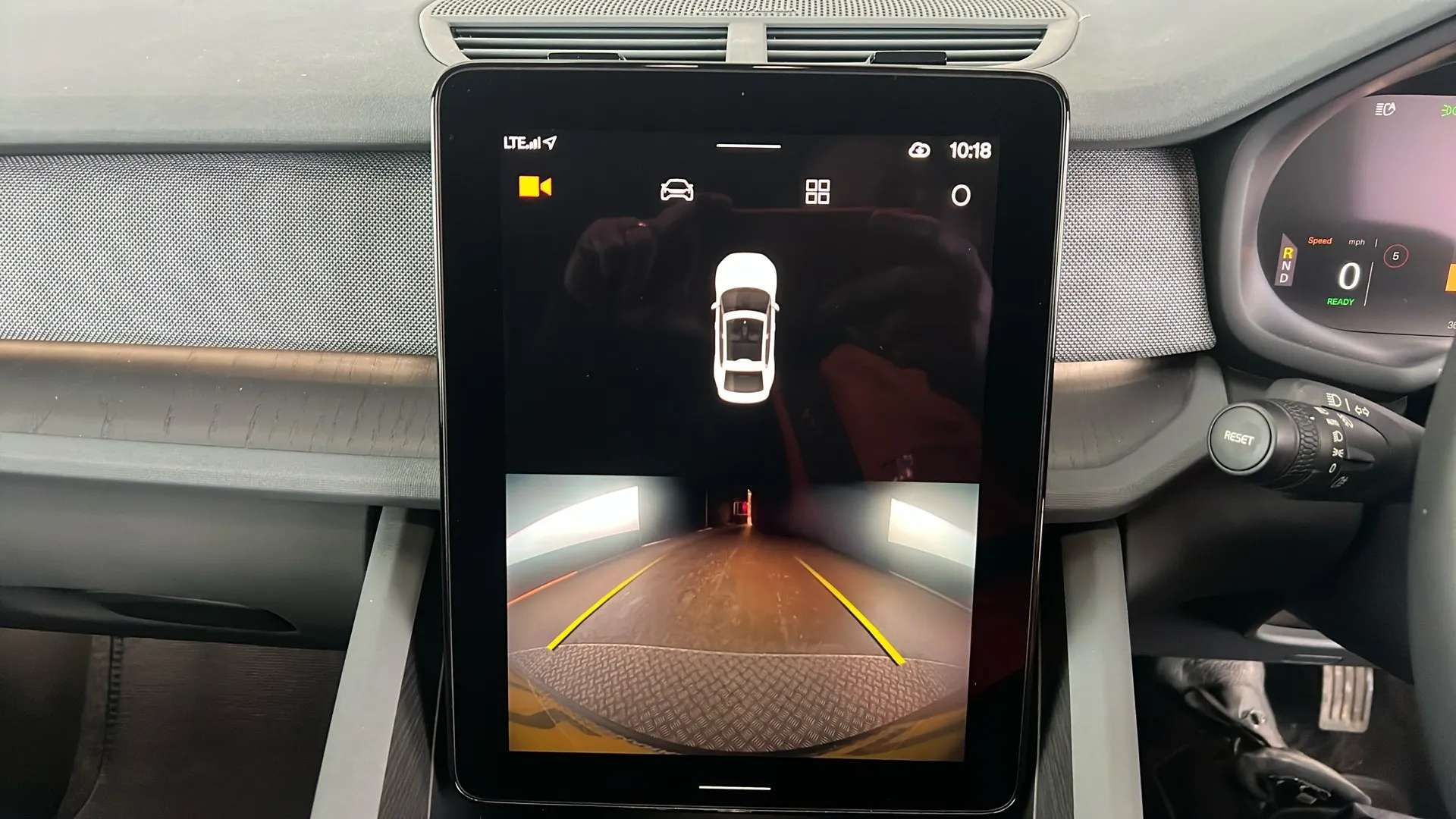 2022 POLESTAR 2 2022 POLESTAR 2