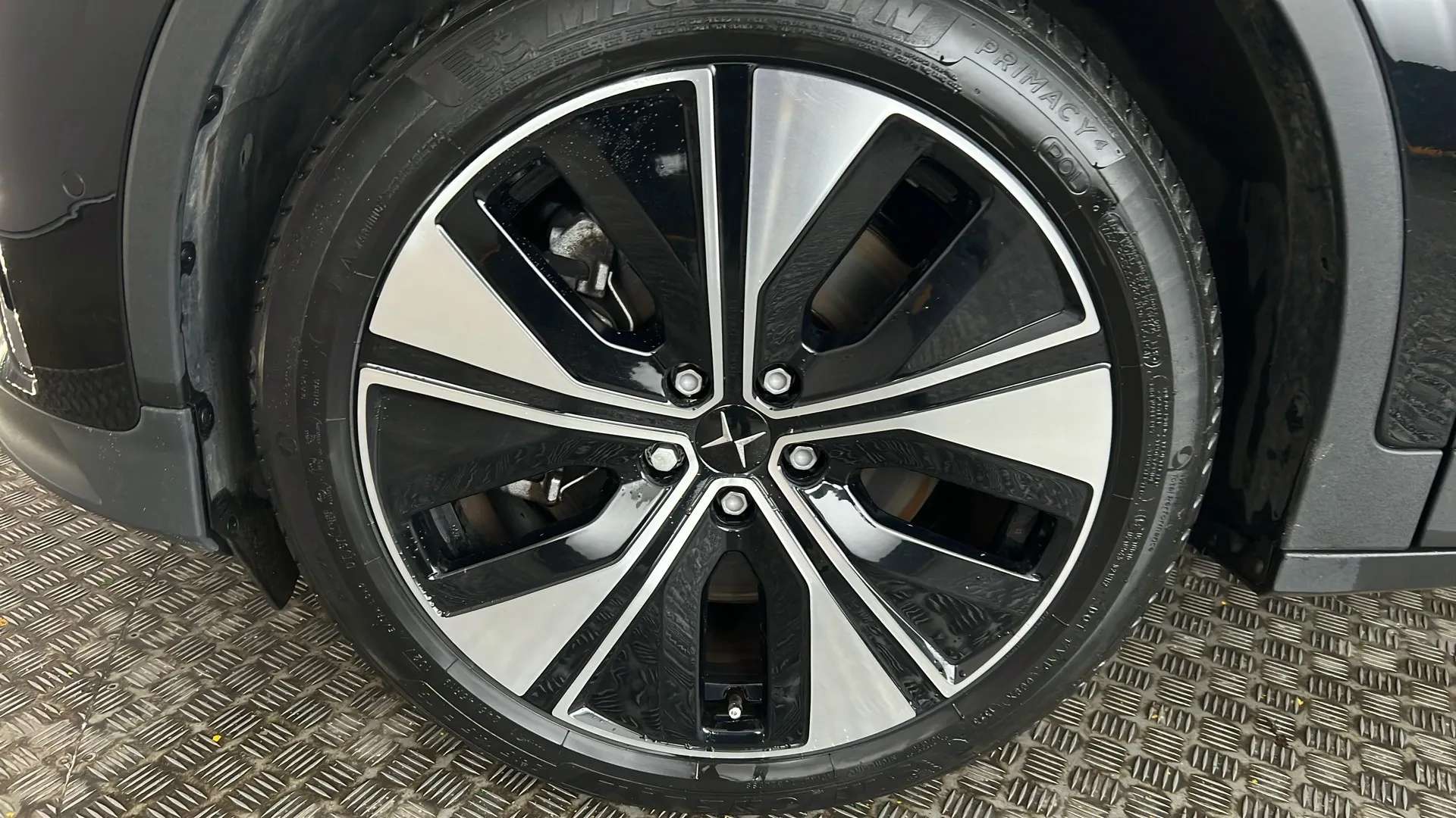 2023 POLESTAR 2 2023 POLESTAR 2