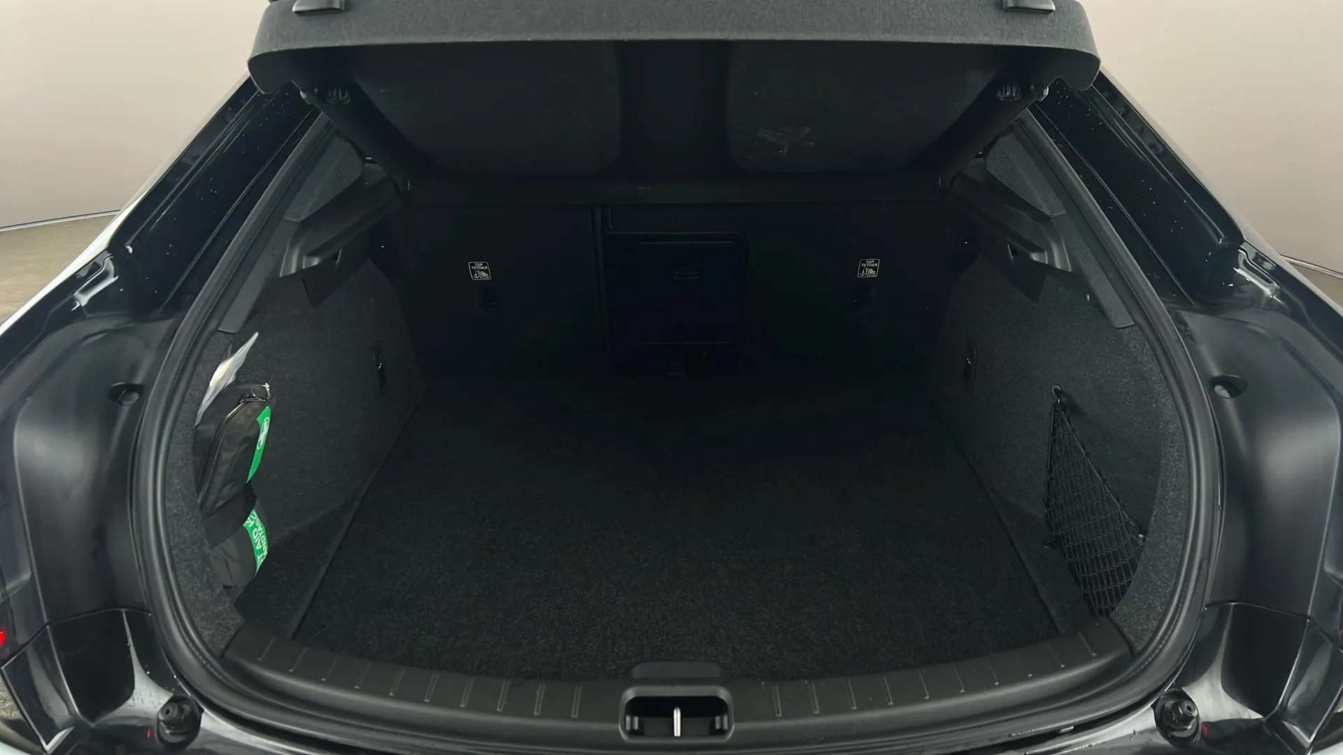 2023 POLESTAR 2 2023 POLESTAR 2