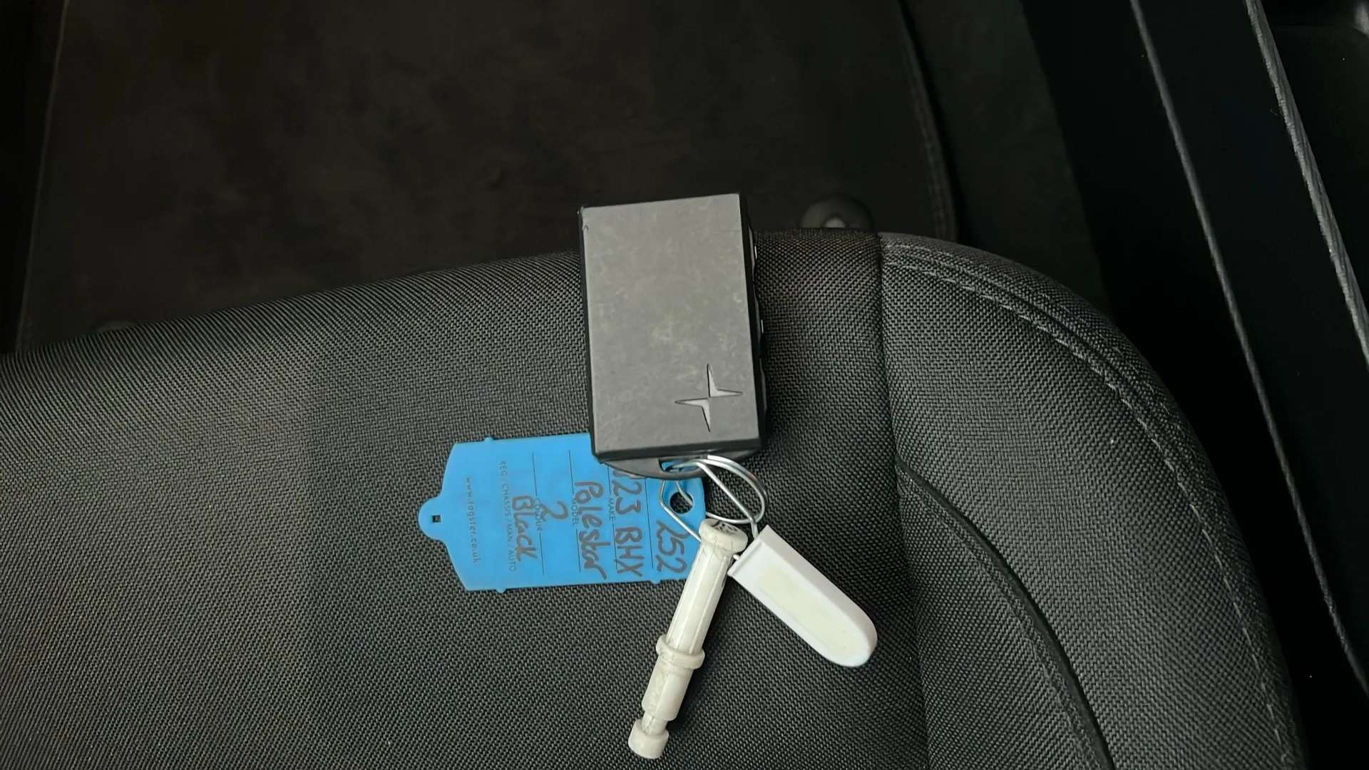 2023 POLESTAR 2 2023 POLESTAR 2