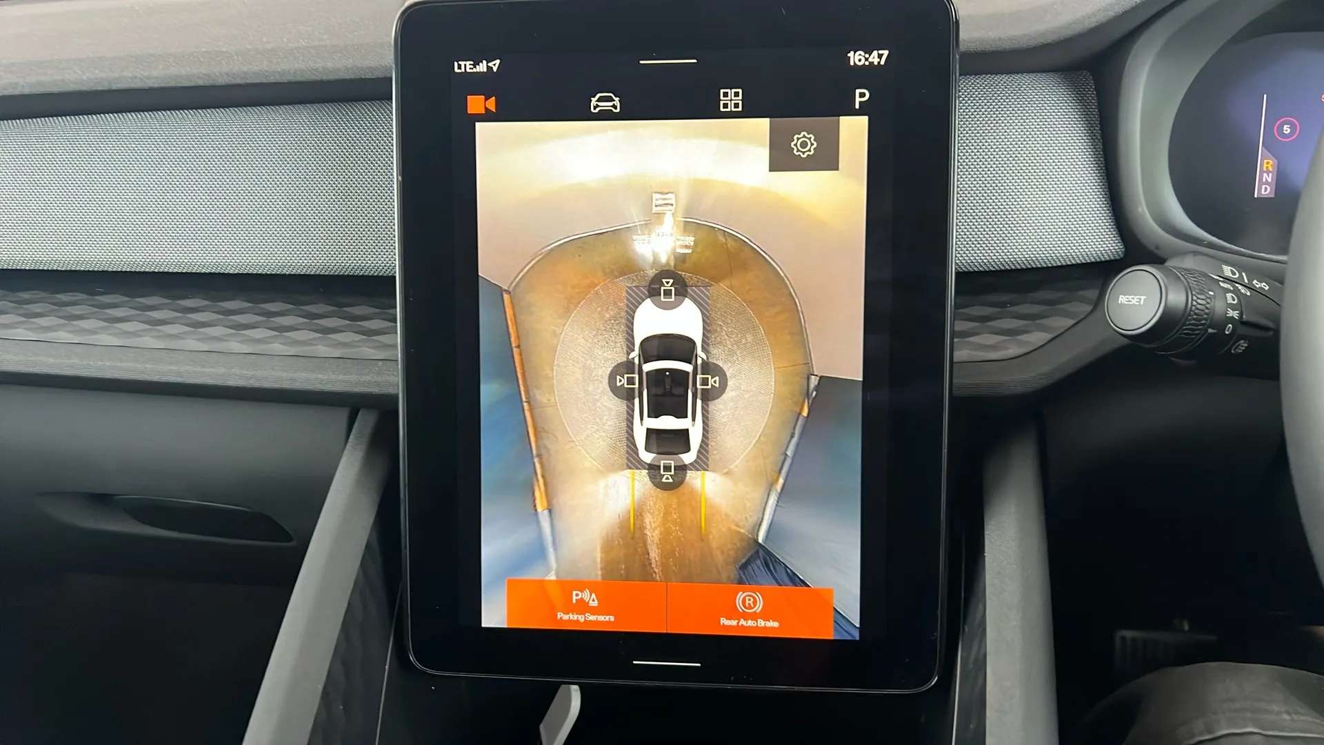 2023 POLESTAR 2 2023 POLESTAR 2