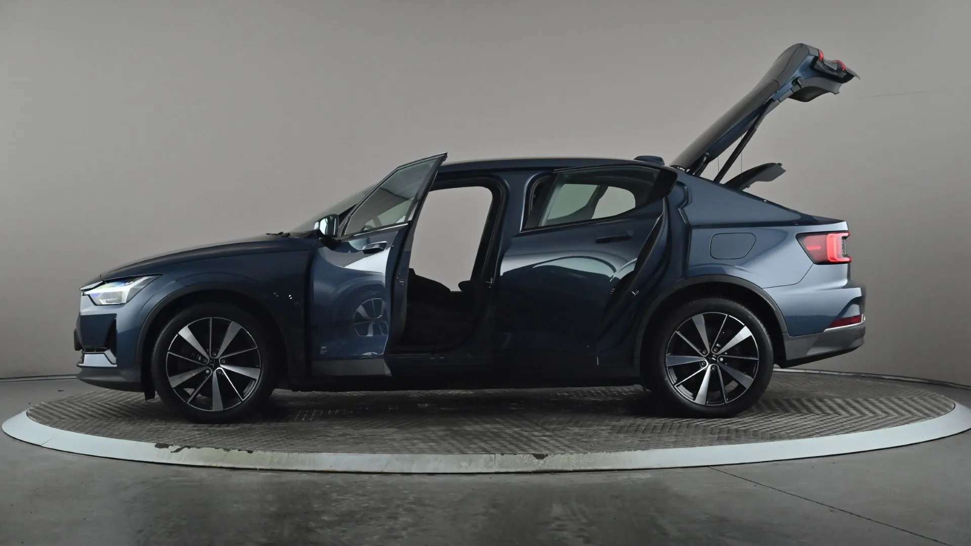 2022 POLESTAR 2 2022 POLESTAR 2