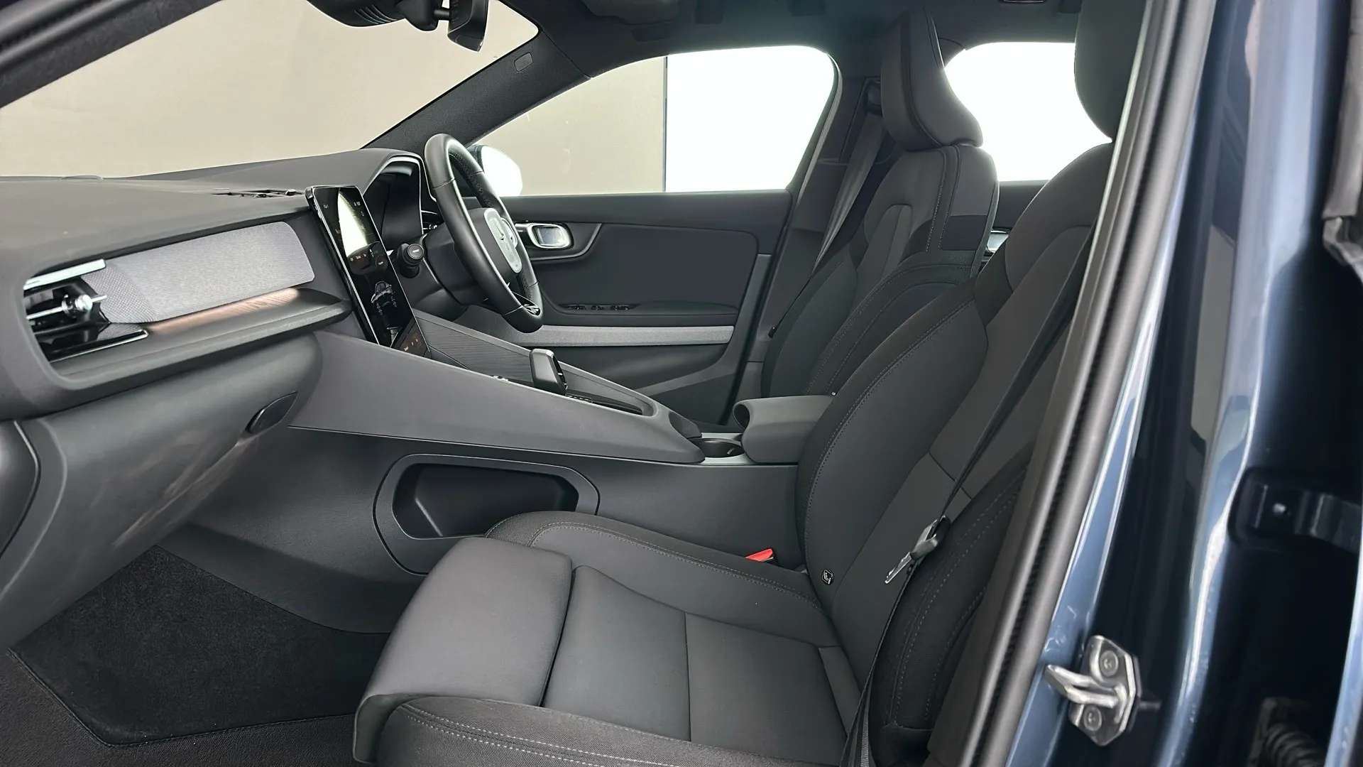 2022 POLESTAR 2 2022 POLESTAR 2