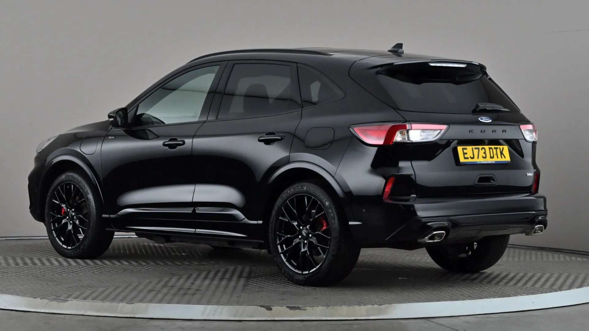A 2023 FORD KUGA 2.5 PHEV Black Package Edition CVT A 2023 FORD KUGA 2.5 PHEV Black Package Edition CVT