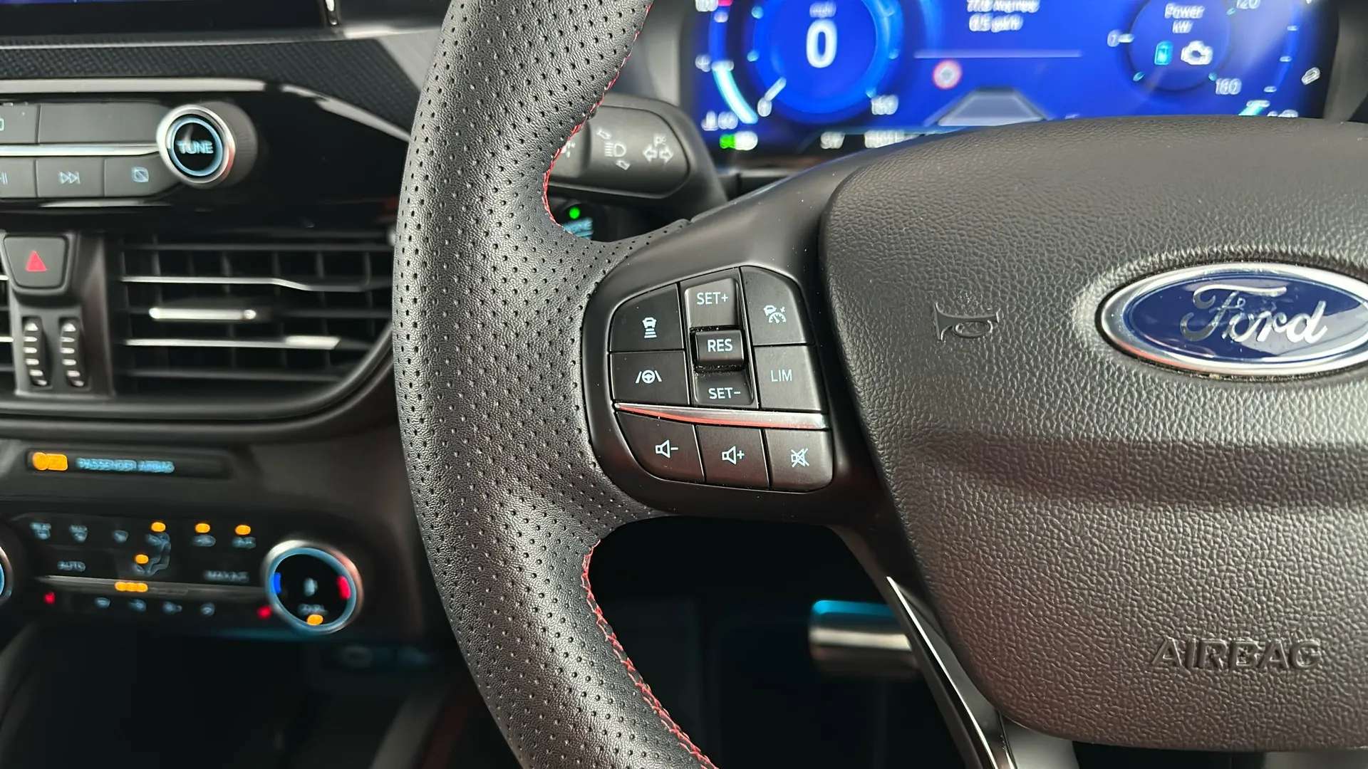 2023 FORD KUGA 2023 FORD KUGA