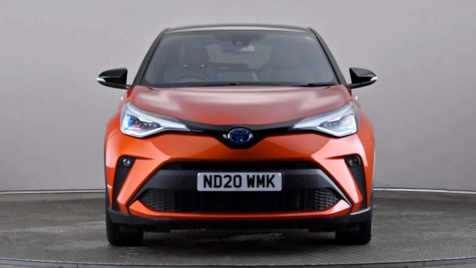 A 2020 TOYOTA C-HR 2.0 Hybrid Orange Edition CVT A 2020 TOYOTA C-HR 2.0 Hybrid Orange Edition CVT