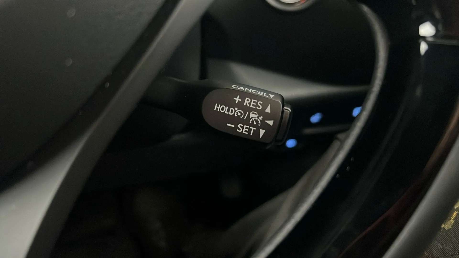 2020 TOYOTA C-HR 2020 TOYOTA C-HR