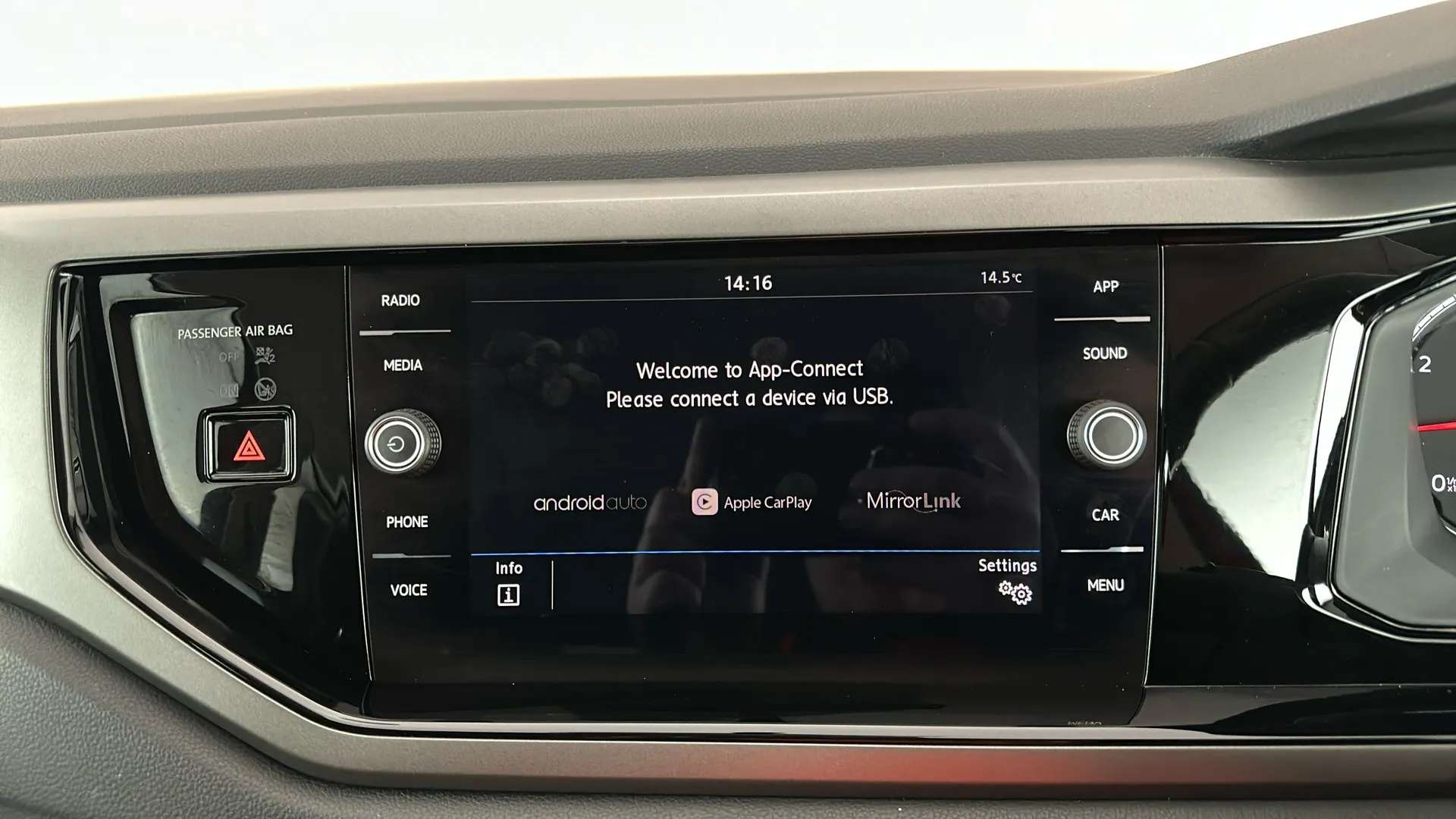 2018 VOLKSWAGEN POLO 2018 VOLKSWAGEN POLO