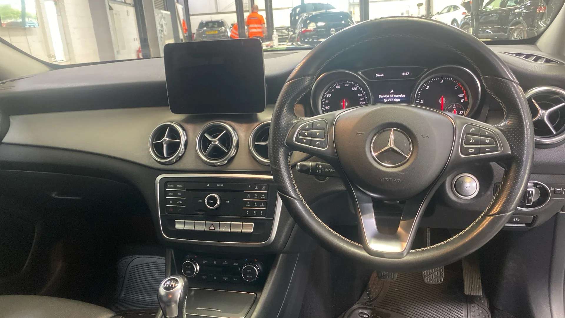 2017 MERCEDES-BENZ GLA 2017 MERCEDES-BENZ GLA