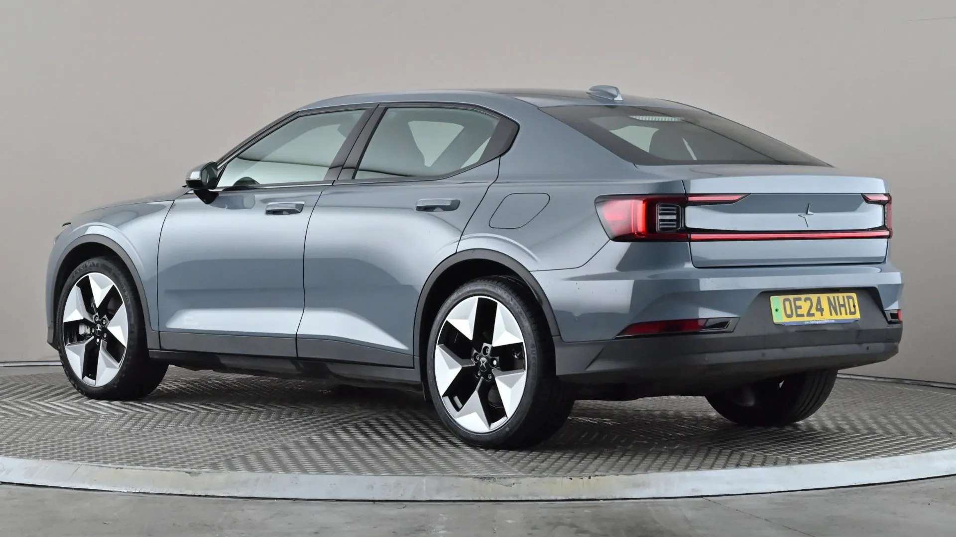 A 2024 POLESTAR 2 220kW 82kWh Long Range Single motor Auto A 2024 POLESTAR 2 220kW 82kWh Long Range Single motor Auto
