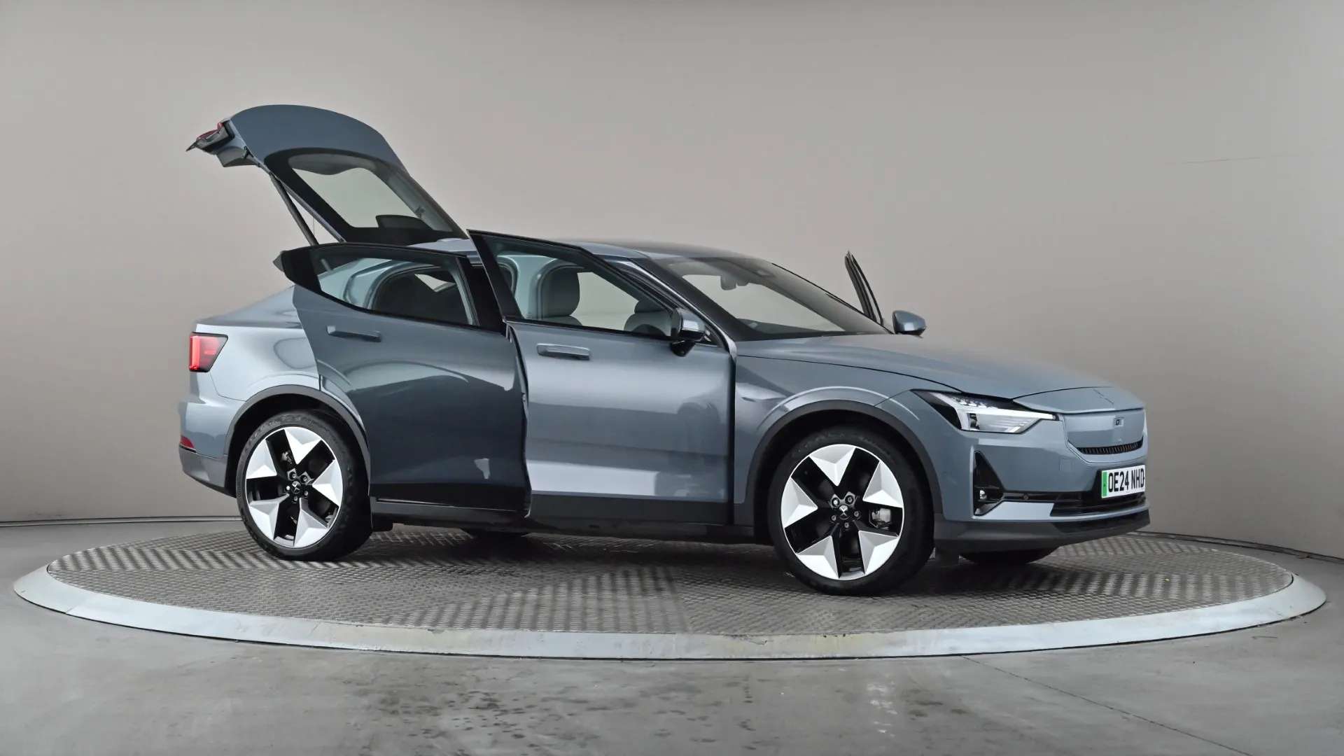 2024 POLESTAR 2 2024 POLESTAR 2
