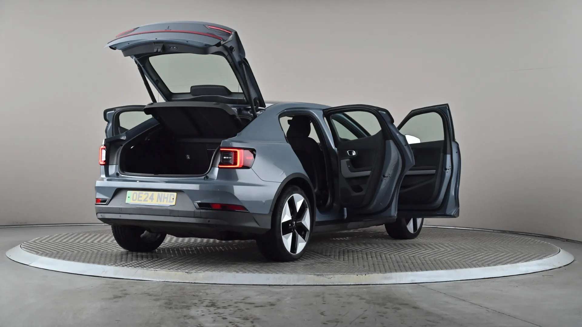 2024 POLESTAR 2 2024 POLESTAR 2