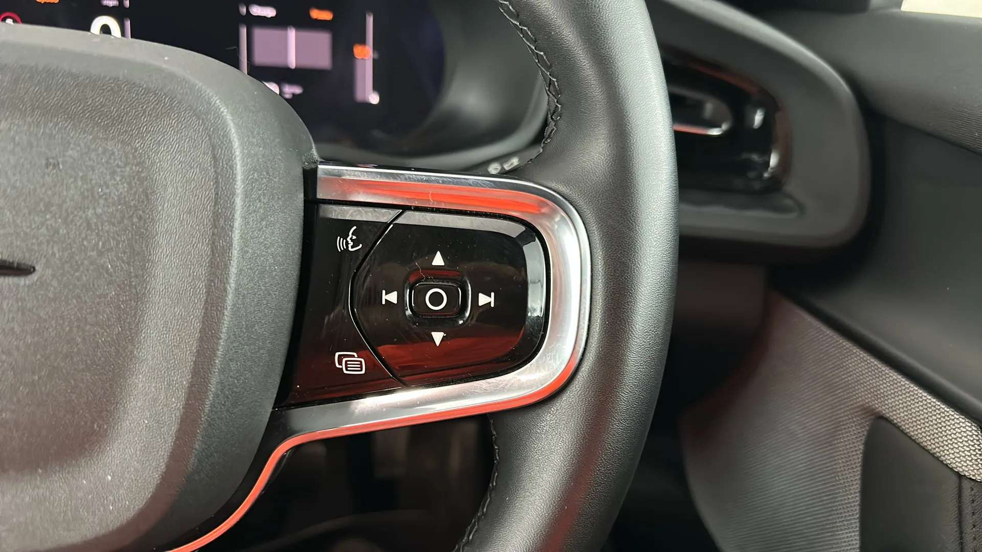 2024 POLESTAR 2 2024 POLESTAR 2