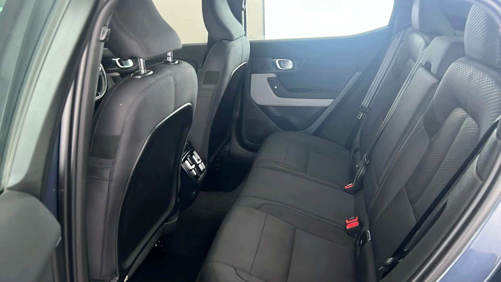 2022 POLESTAR 2 2022 POLESTAR 2