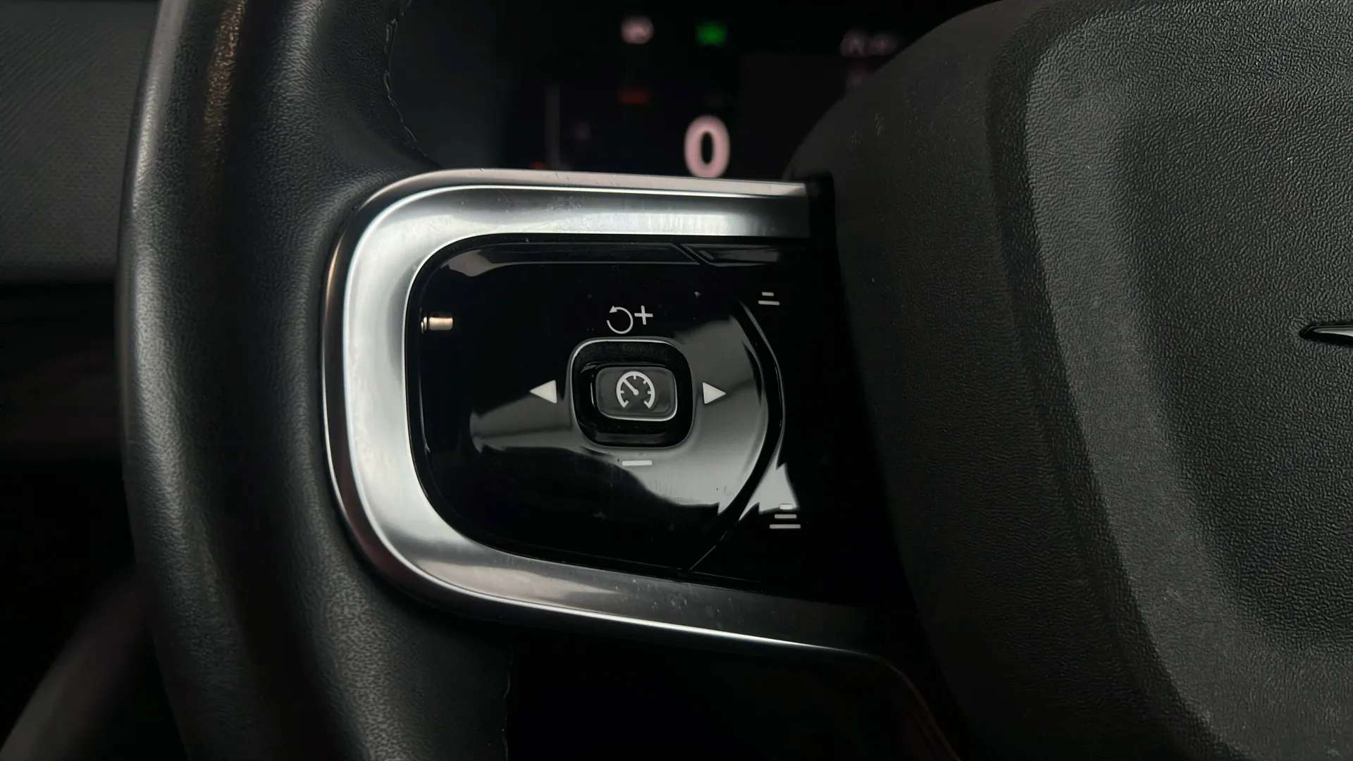 2022 POLESTAR 2 2022 POLESTAR 2