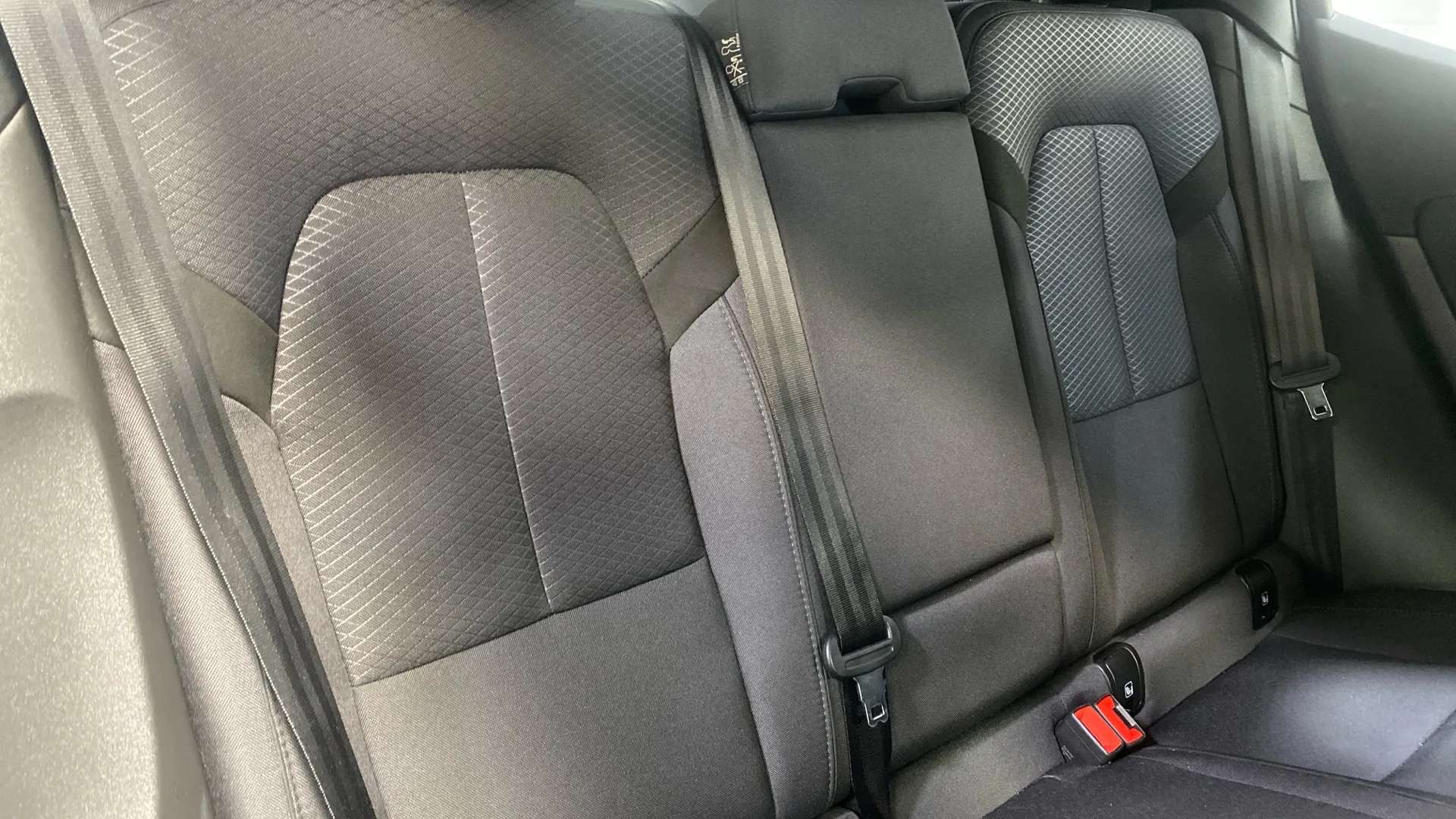 2023 POLESTAR 2 2023 POLESTAR 2