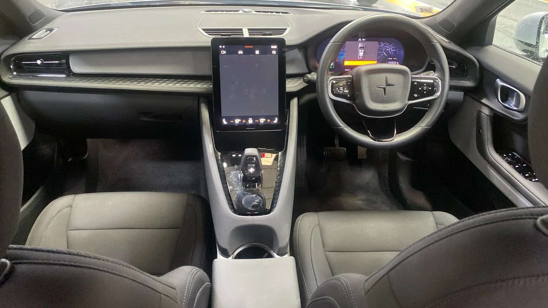 2023 POLESTAR 2 2023 POLESTAR 2