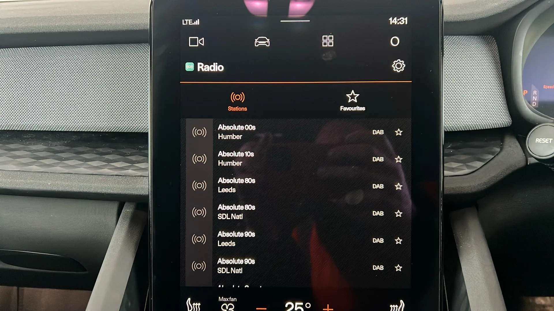 2023 POLESTAR 2 2023 POLESTAR 2