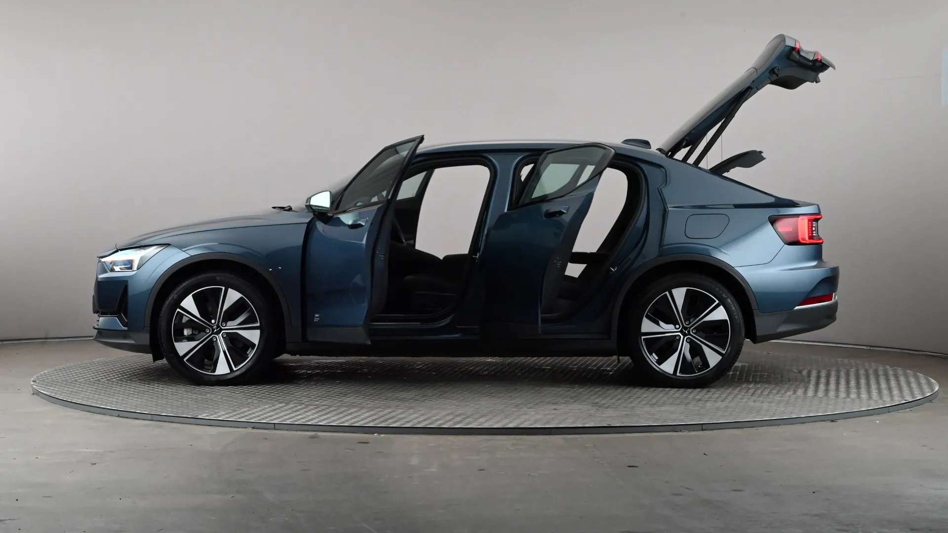 2023 POLESTAR 2 2023 POLESTAR 2