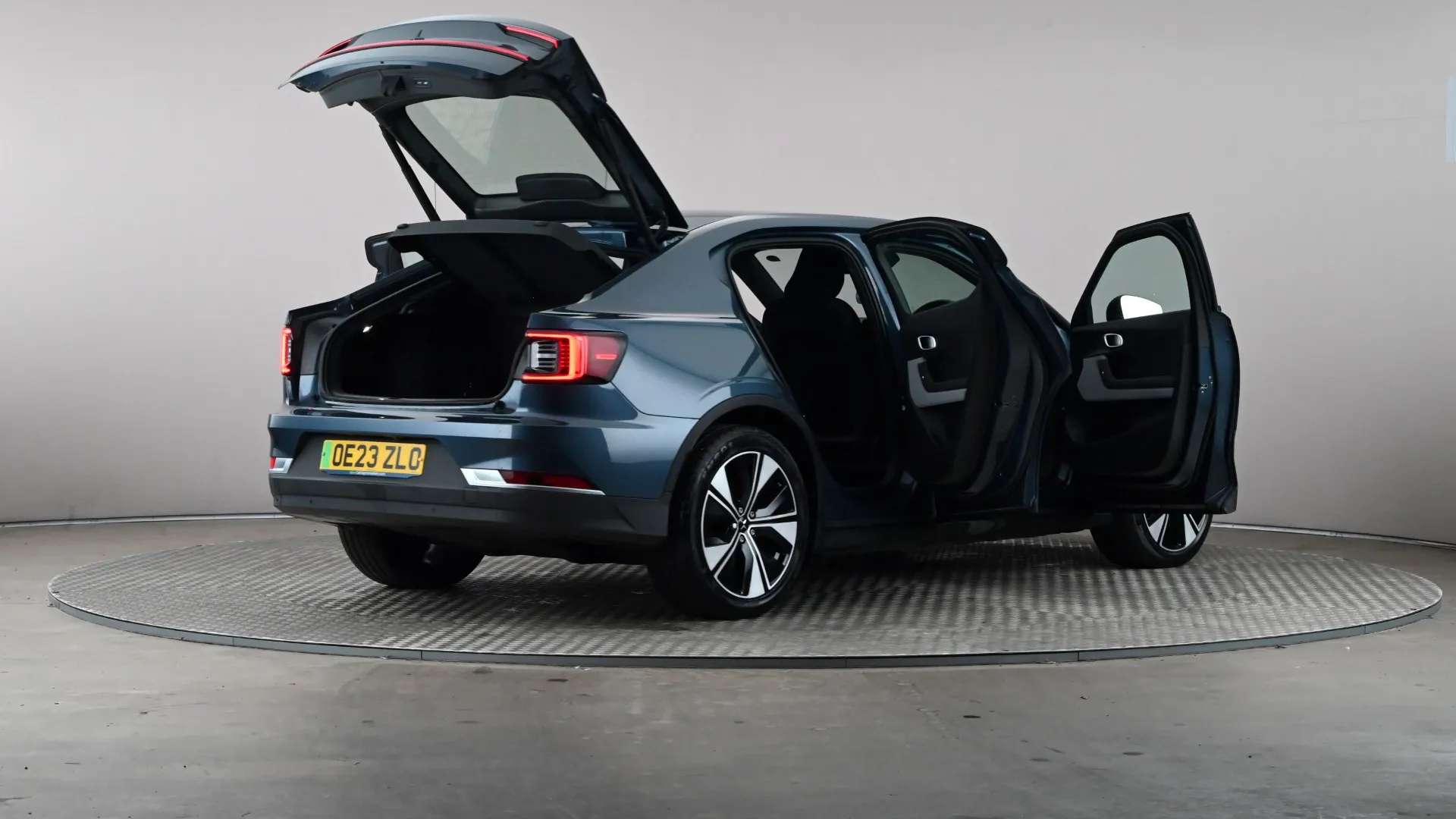 2023 POLESTAR 2 2023 POLESTAR 2