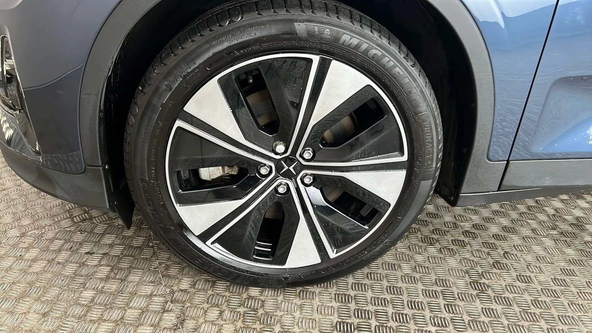 2023 POLESTAR 2 2023 POLESTAR 2