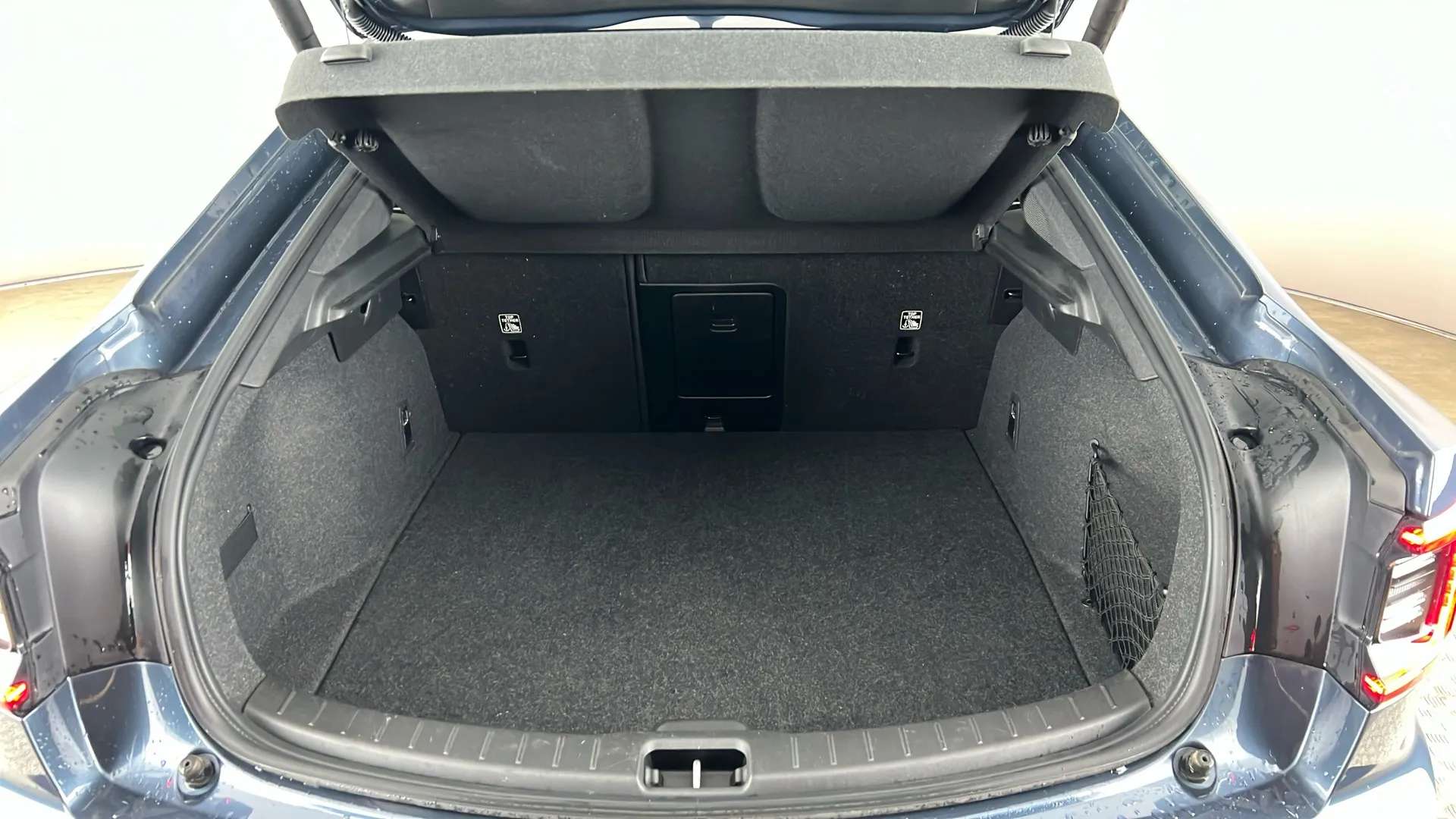 2023 POLESTAR 2 2023 POLESTAR 2
