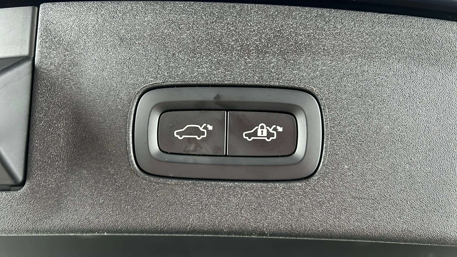 2023 POLESTAR 2 2023 POLESTAR 2