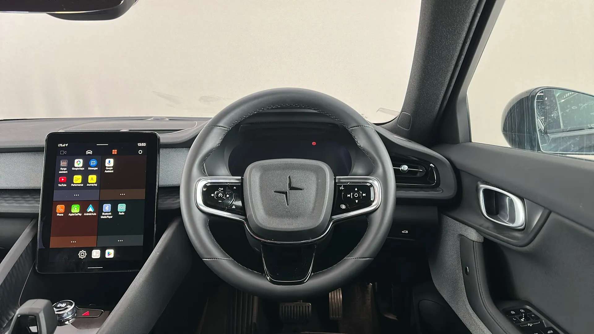 2022 POLESTAR 2 2022 POLESTAR 2