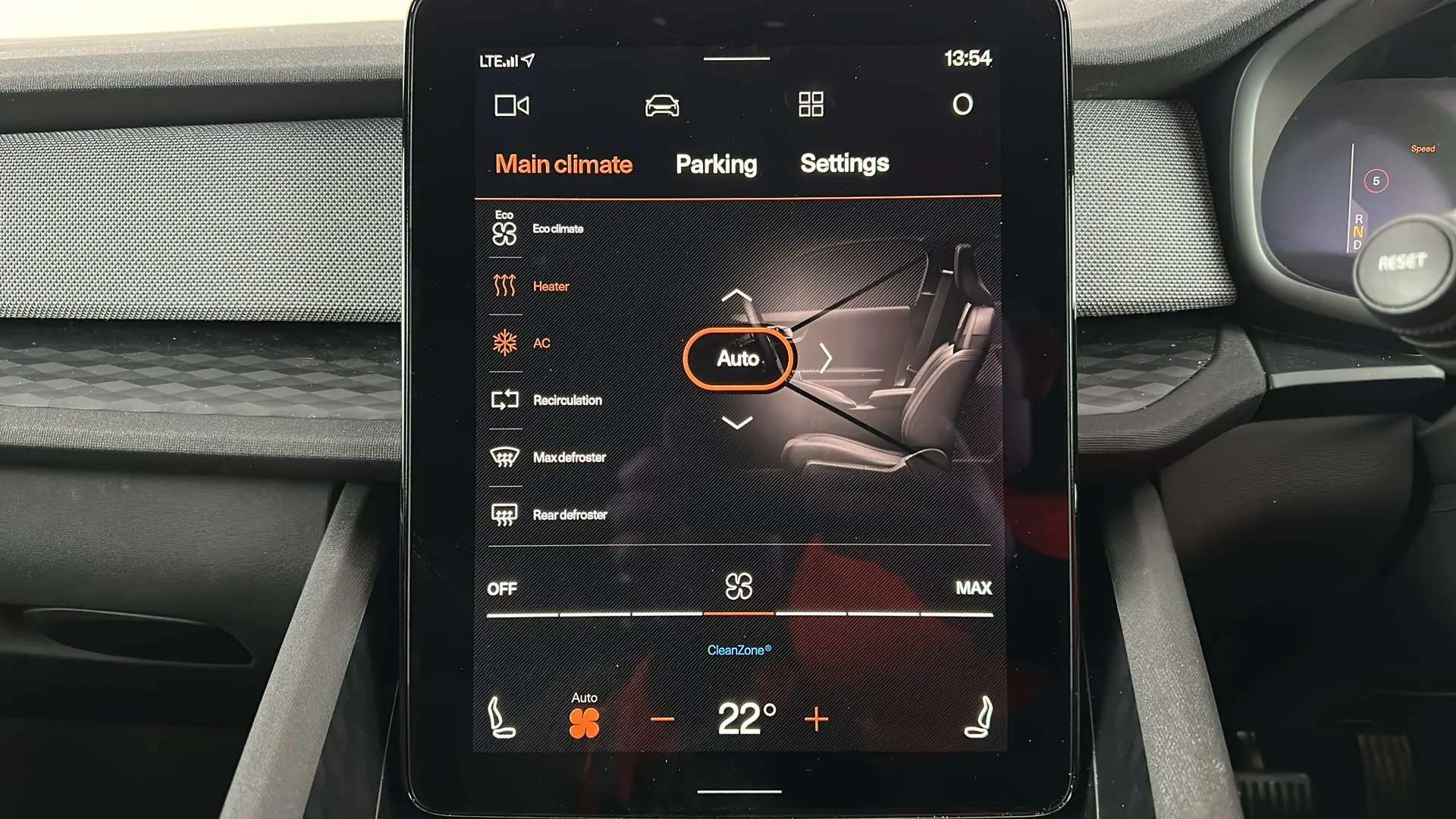 2022 POLESTAR 2 2022 POLESTAR 2